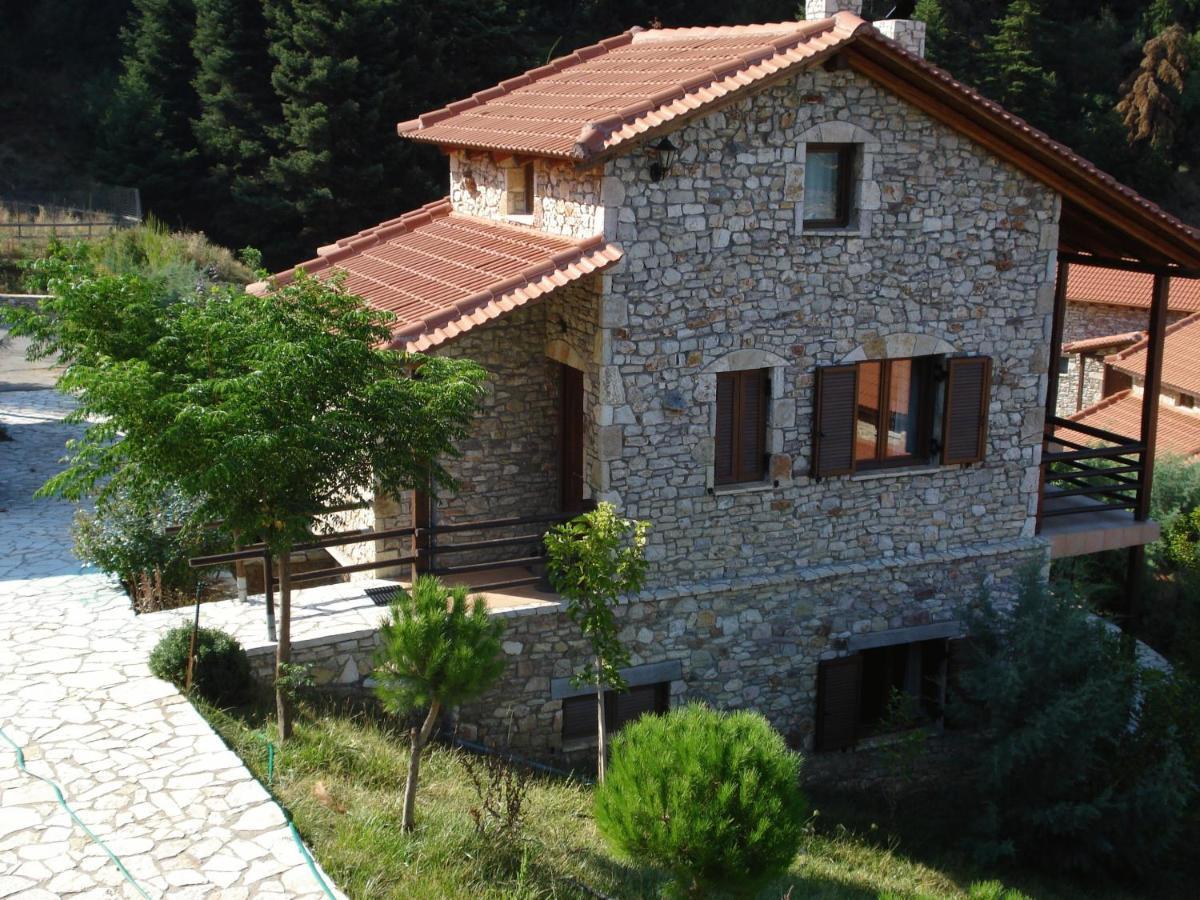 Georgio'S V Chalet Kalavrita Exterior photo